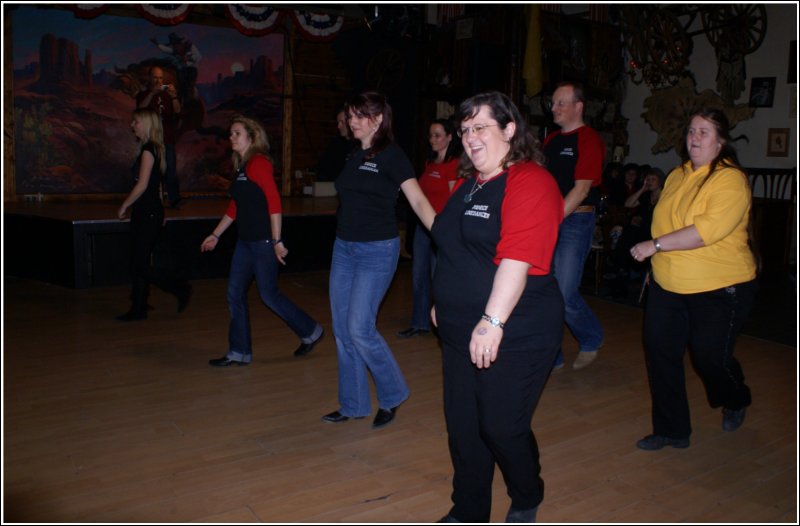 Benefiz Line Dance Marathon Desert Devil Dancers